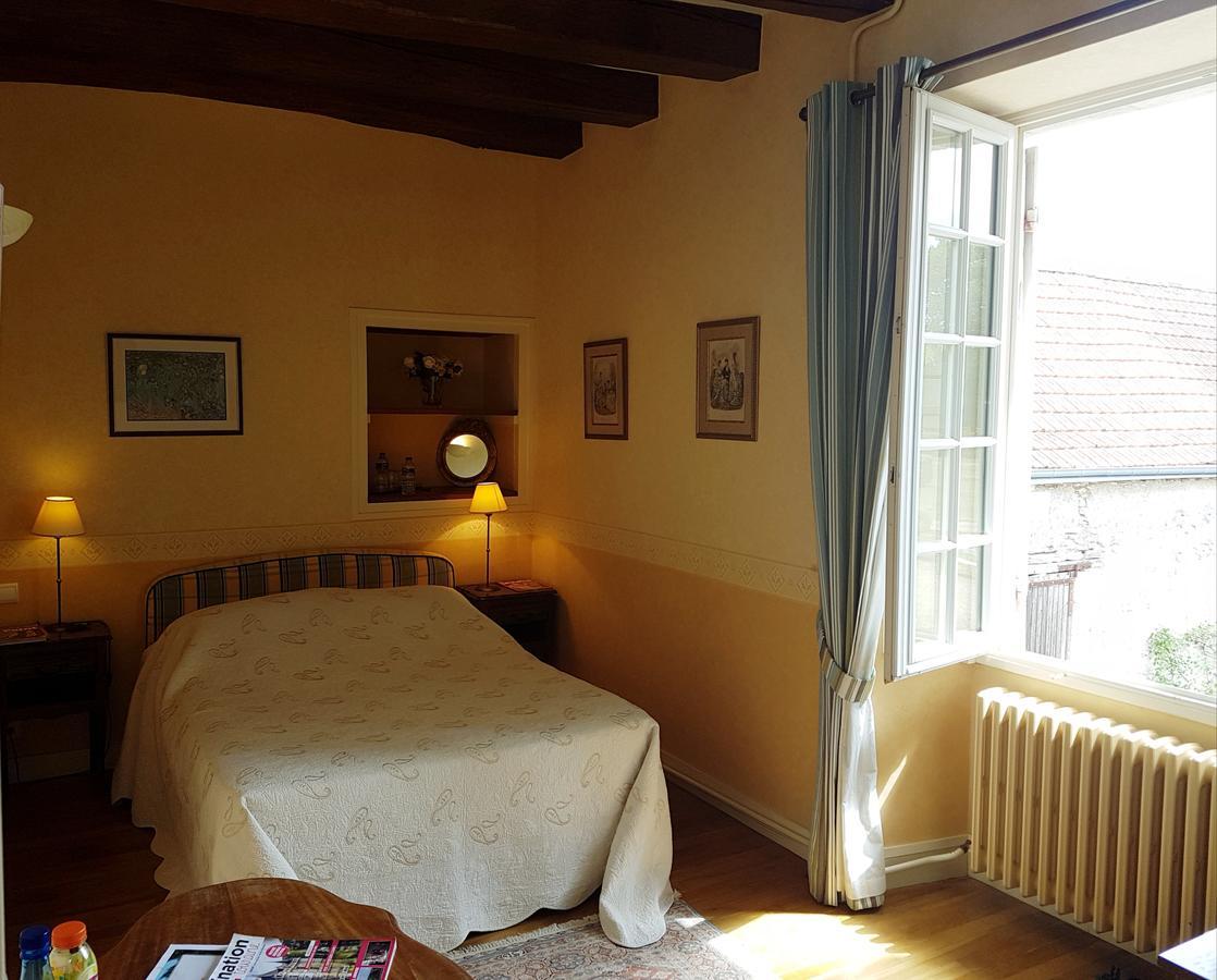 Truyes Manoir De Chaix Bed & Breakfast エクステリア 写真